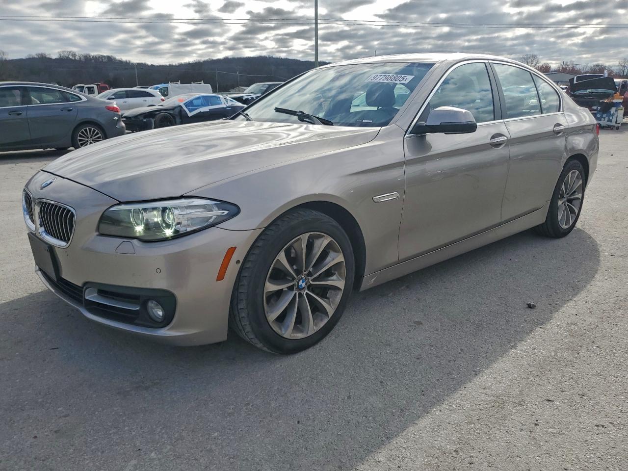 2016 BMW 528