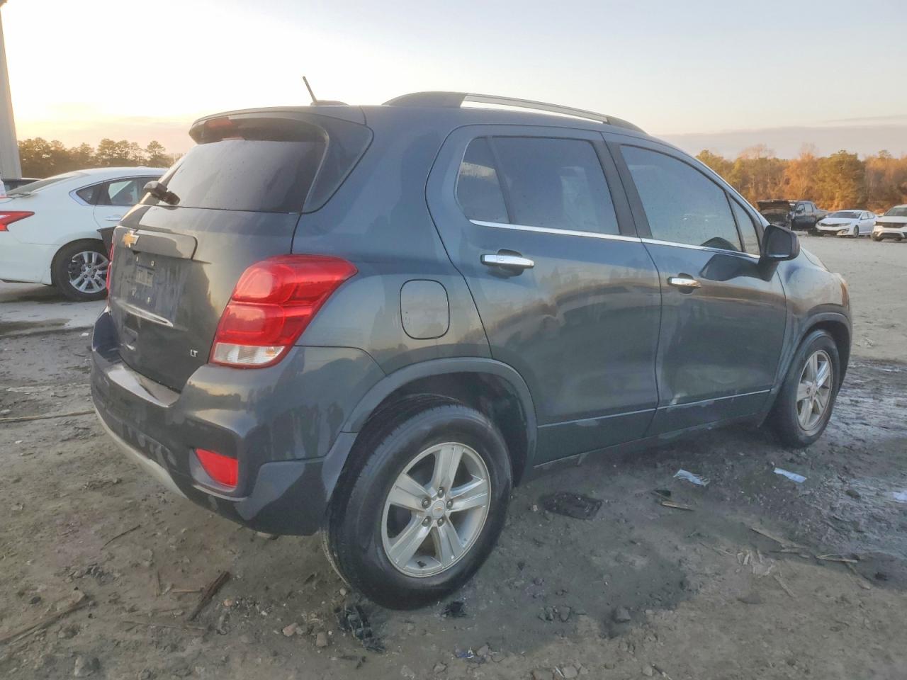 2018 CHEVROLET TRAX 1LT photo 5