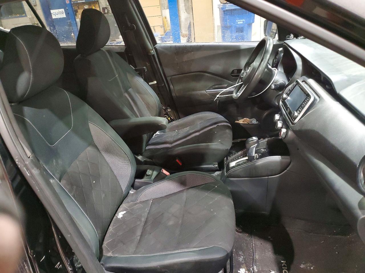 2019 NISSAN KICKS S photo 7