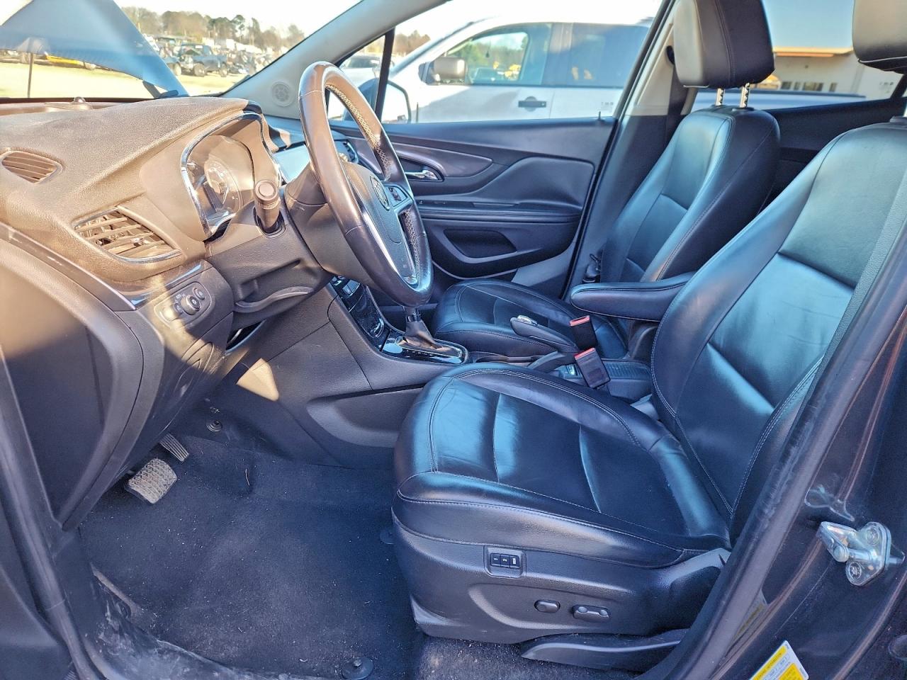 2018 BUICK ENCORE ESSENCE photo 13