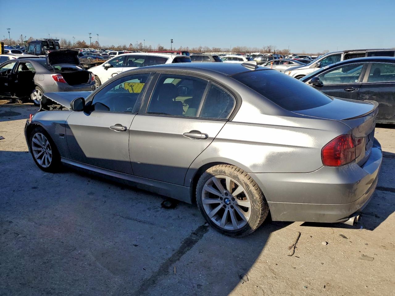 2011 BMW 328 XI photo 2