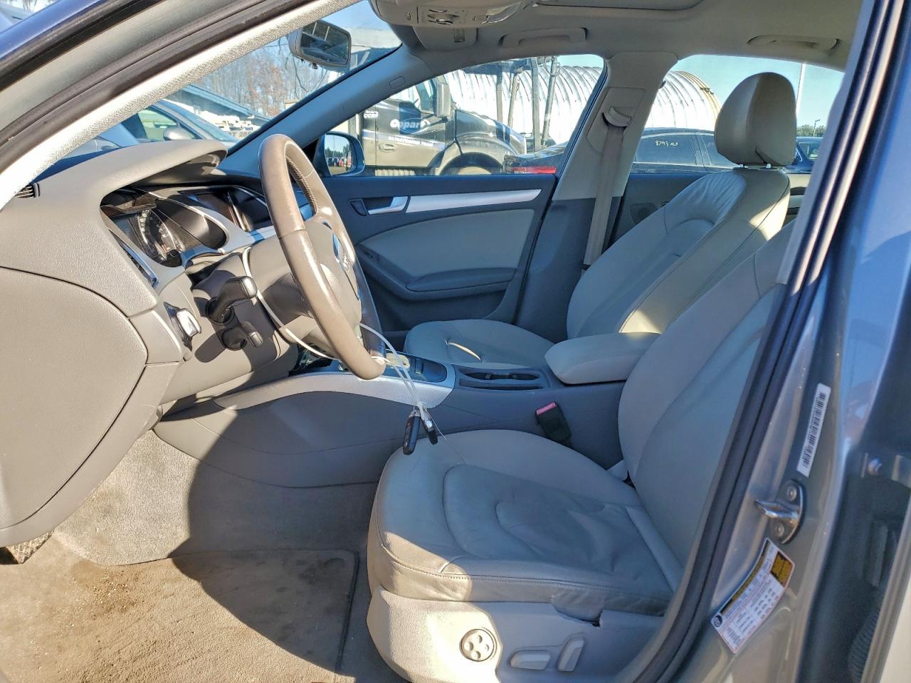 2010 AUDI A4 PREMIUM photo 7