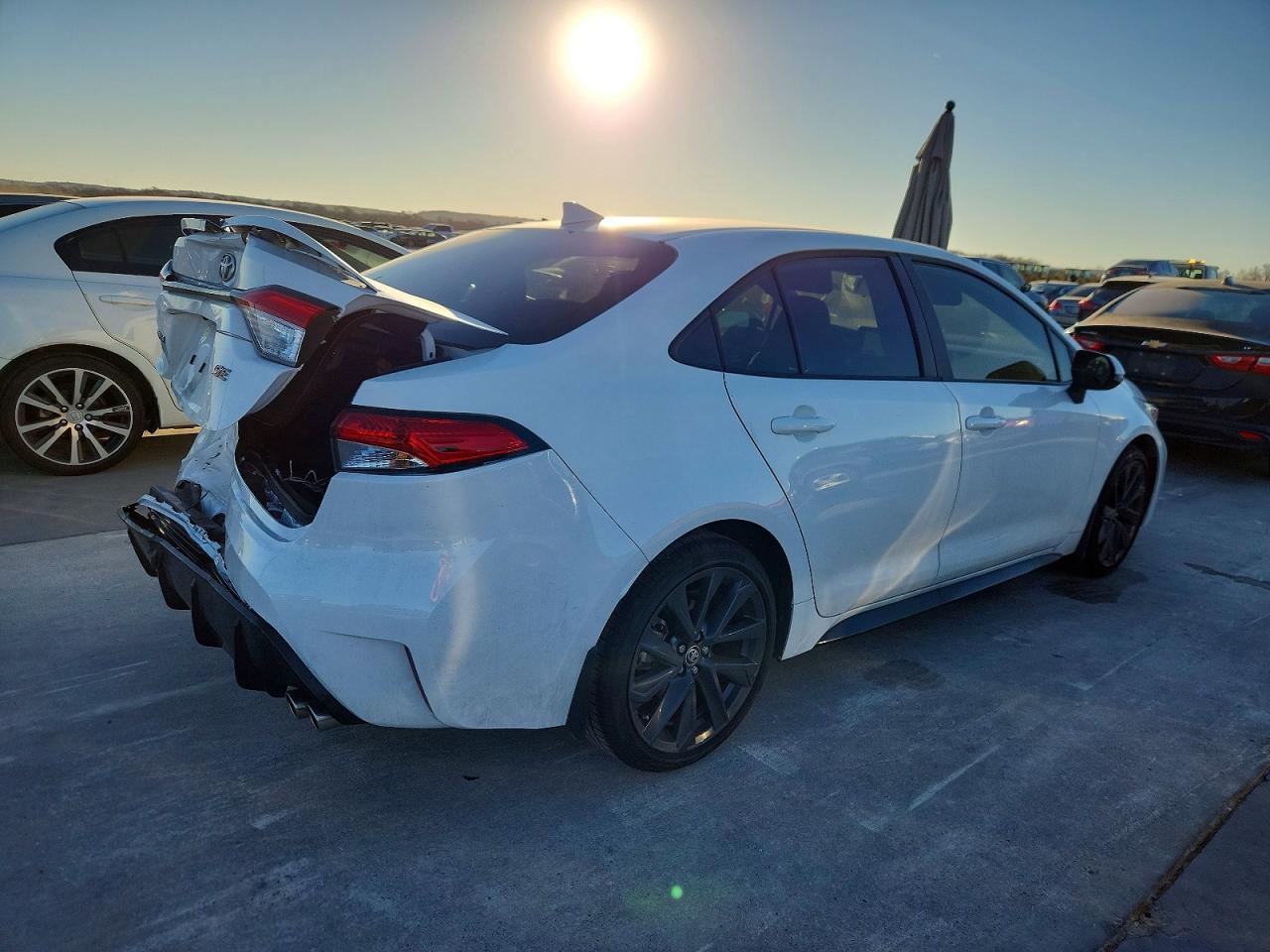 2025 TOYOTA COROLLA SE photo 5