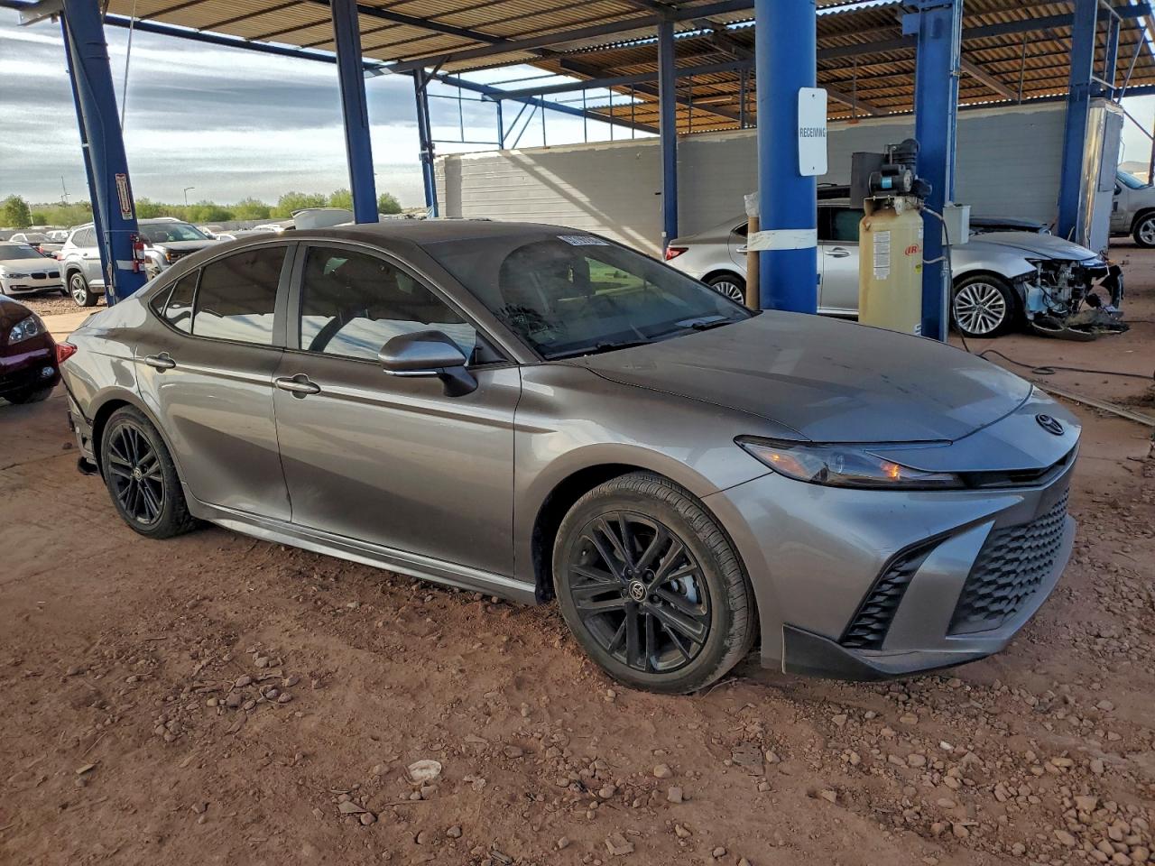 2025 TOYOTA CAMRY XSE photo 4