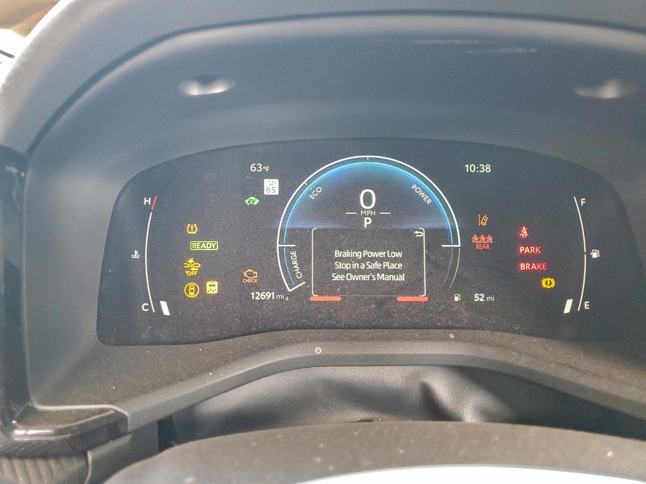 2025 TOYOTA CAMRY XSE photo 9