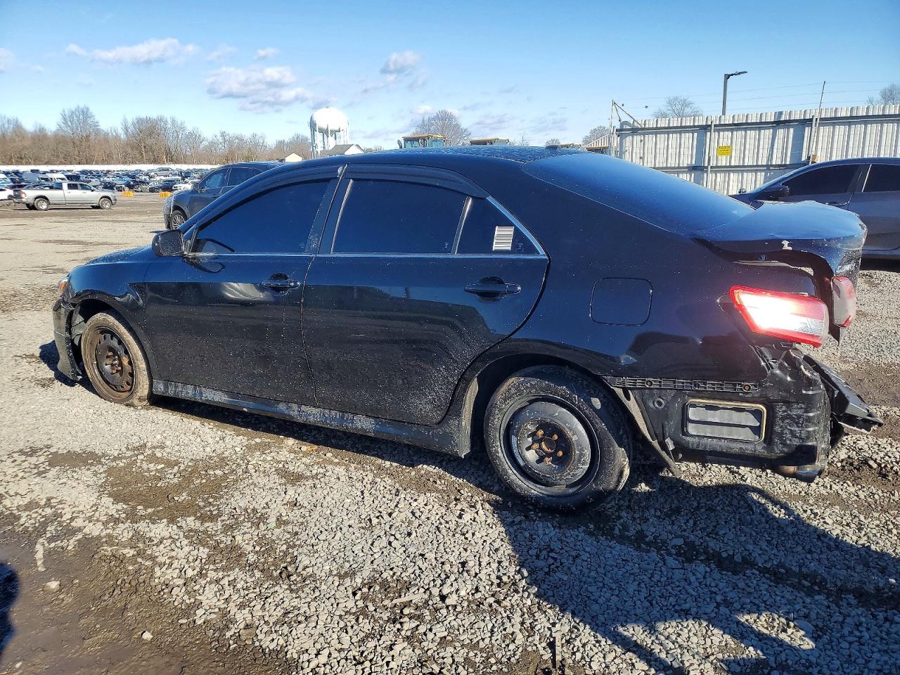 2011 TOYOTA CAMRY BASE photo 2