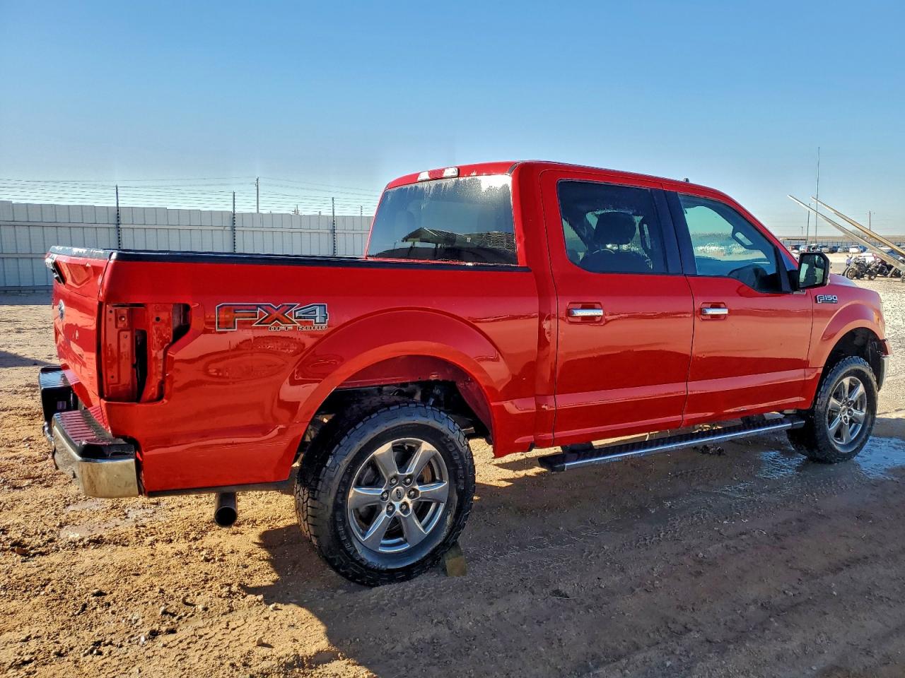2019 FORD F150 SUPERCREW photo 3