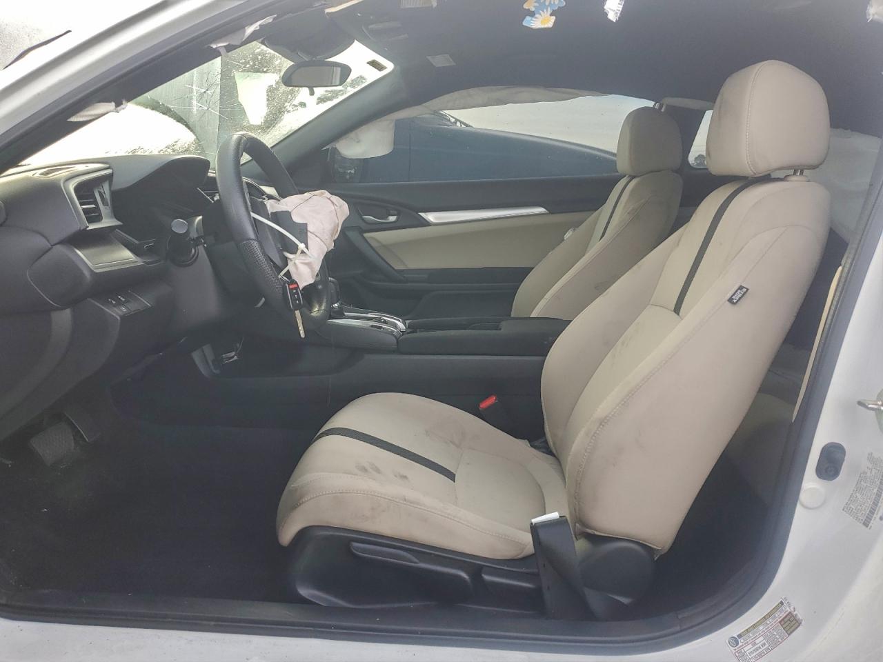 2020 HONDA CIVIC LX photo 7
