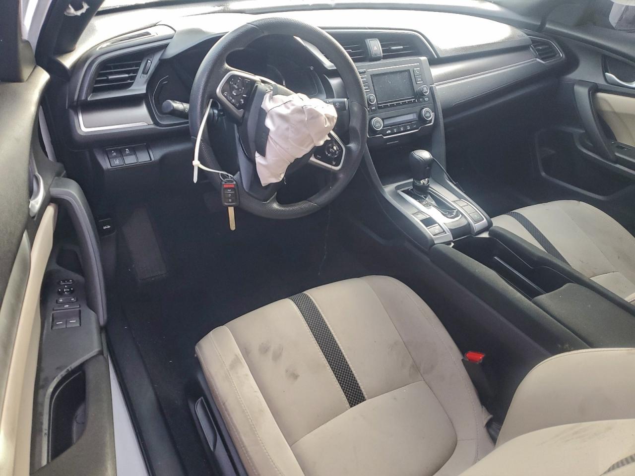 2020 HONDA CIVIC LX photo 8