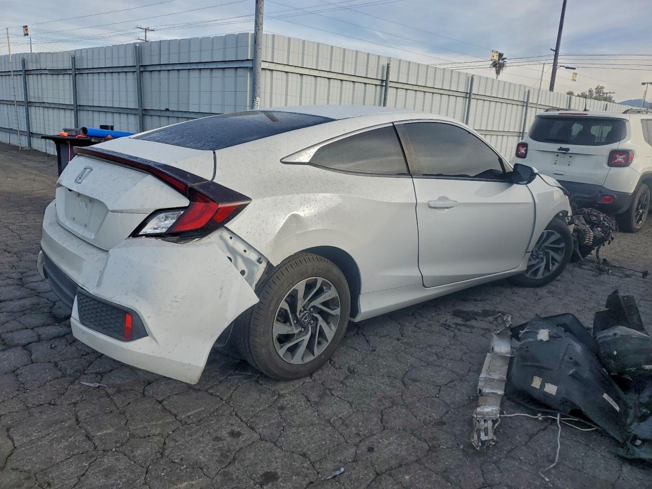 2020 HONDA CIVIC LX photo 3