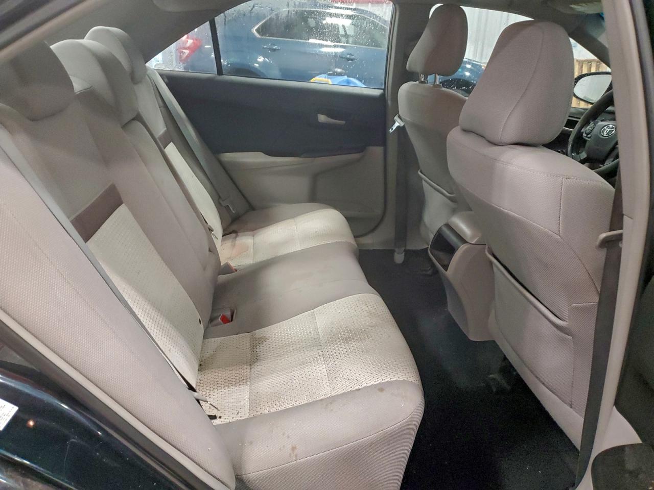 2013 TOYOTA CAMRY L photo 10