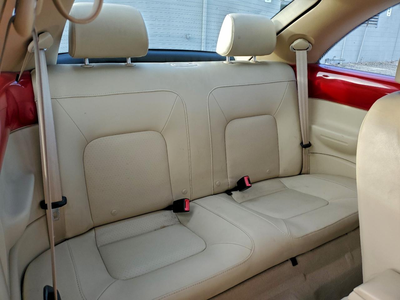2009 VOLKSWAGEN NEW BEETLE S photo 10