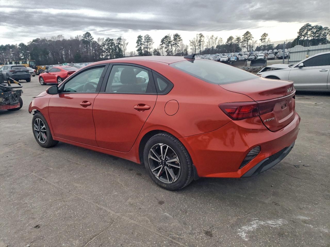 2023 KIA FORTE LX photo 2