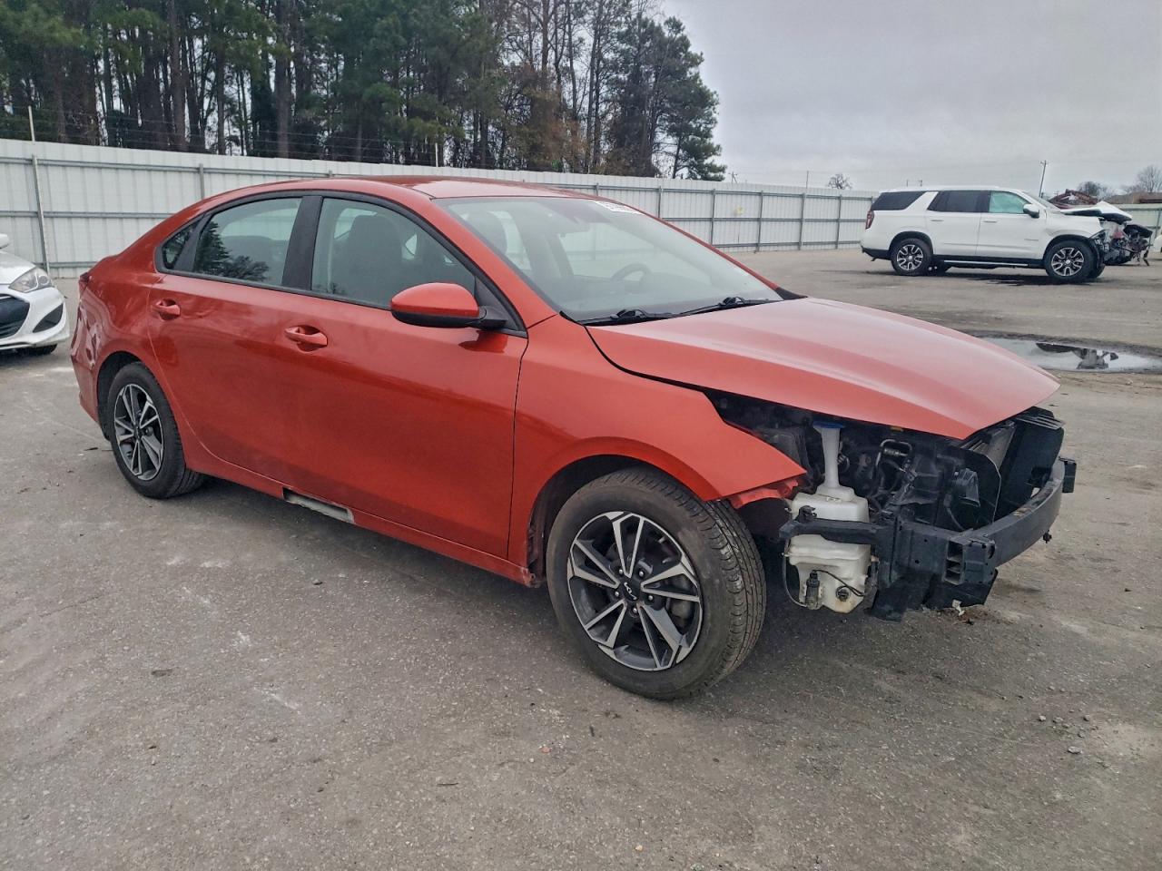 2023 KIA FORTE LX photo 4