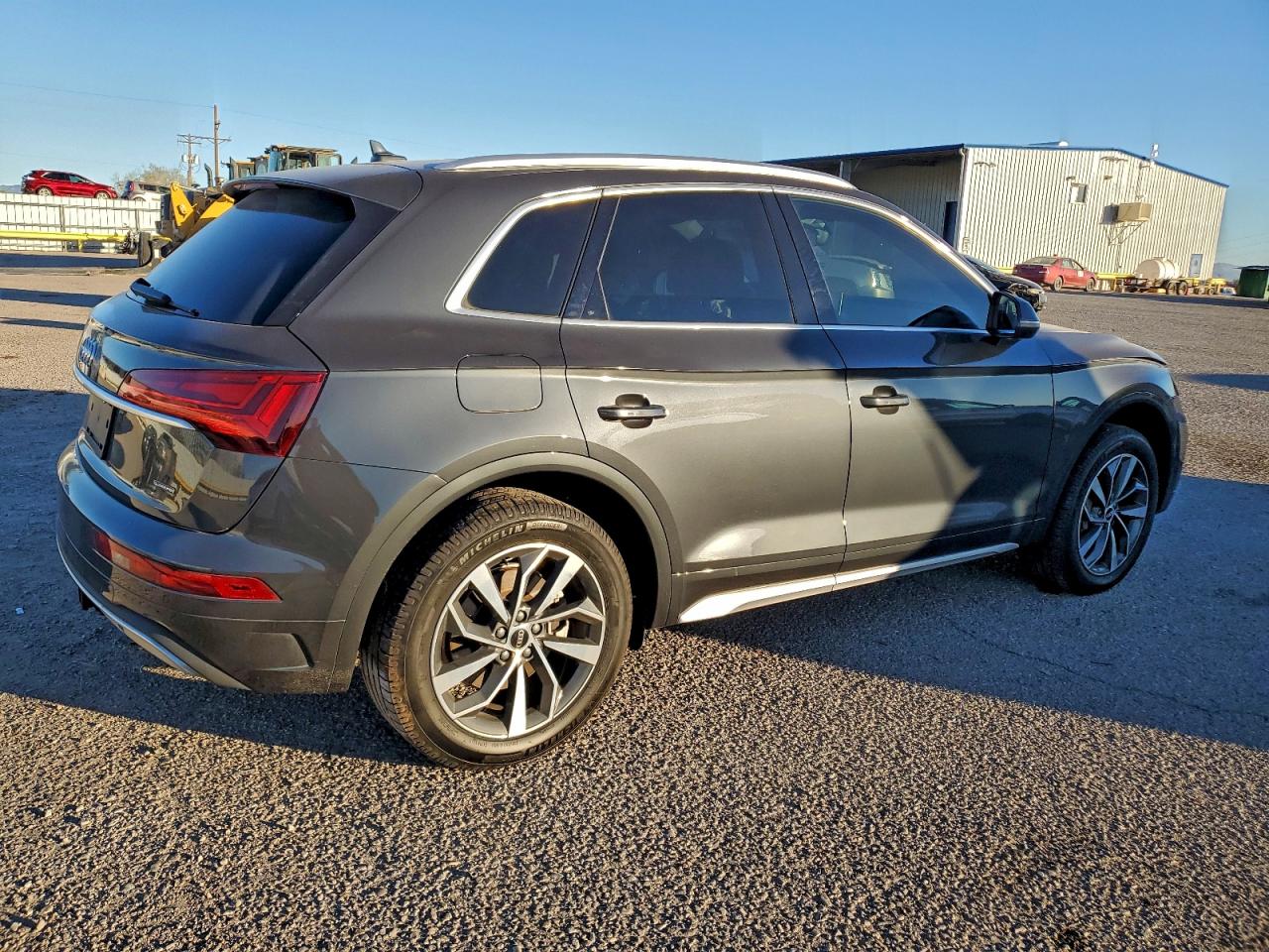 2021 AUDI Q5 PREMIUM photo 3