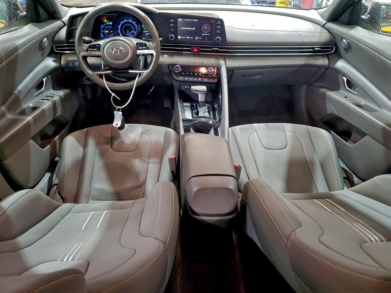 2023 HYUNDAI ELANTRA BLUE photo 8