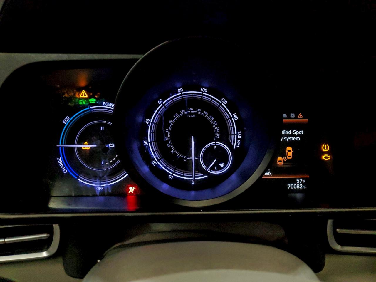 2023 HYUNDAI ELANTRA BLUE photo 9