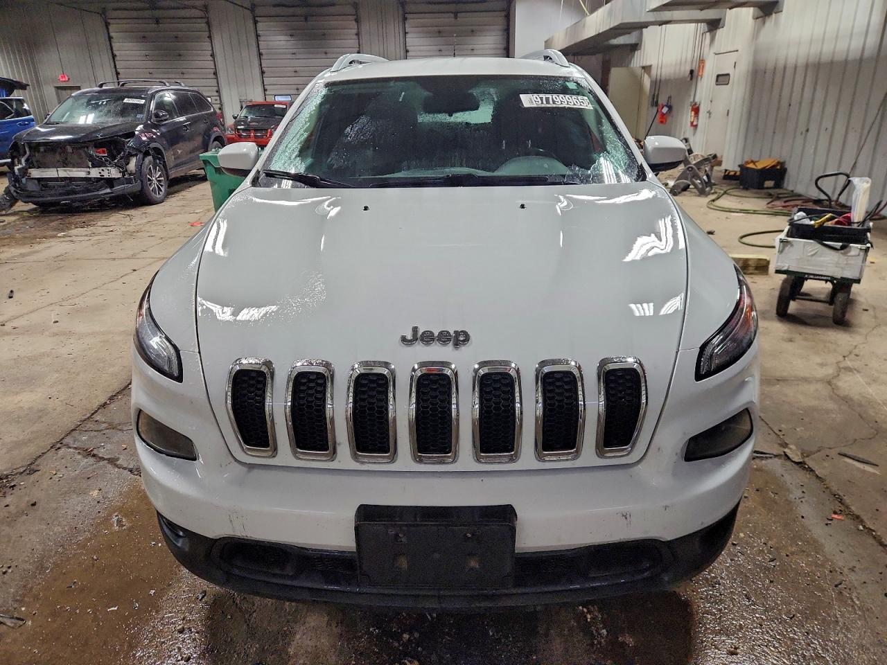 2016 JEEP CHEROKEE LATITUDE photo 5