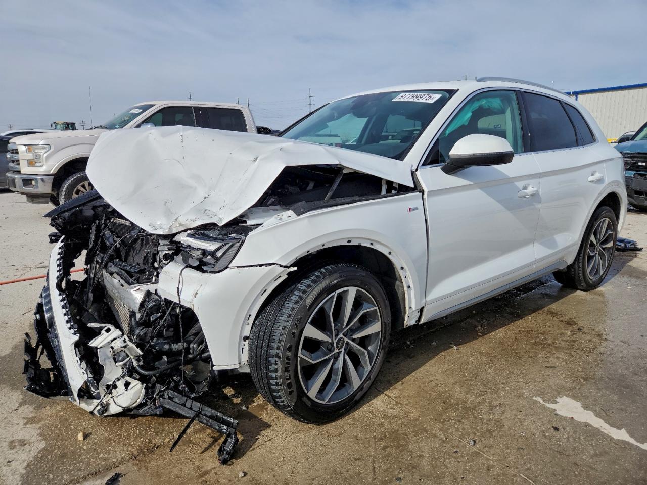 2024 AUDI Q5