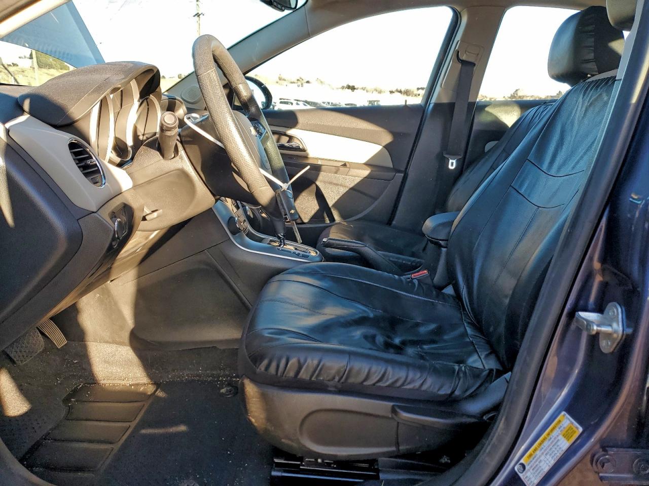 2014 CHEVROLET CRUZE LS photo 7