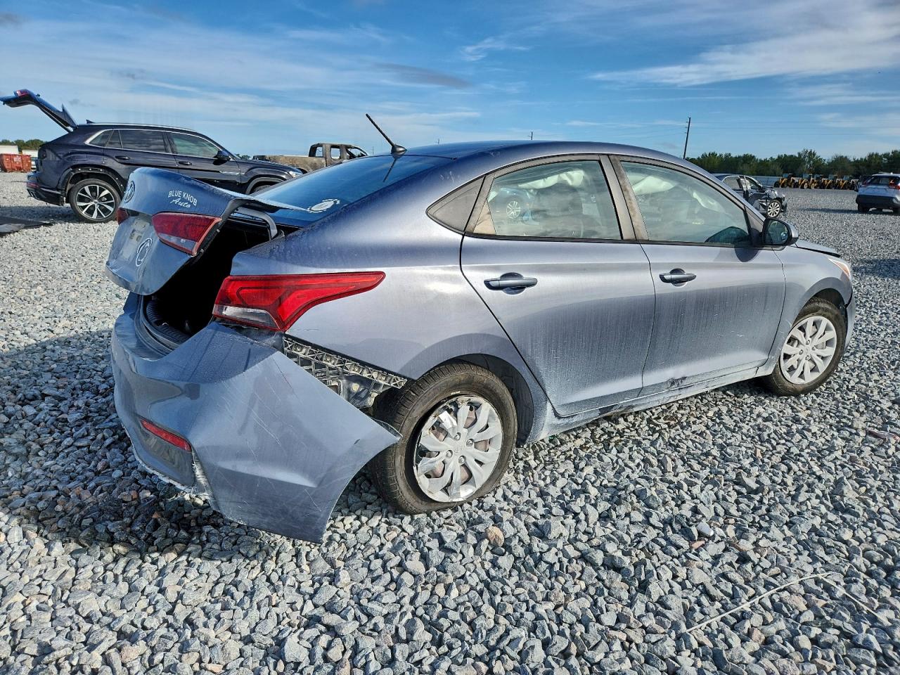 2019 HYUNDAI ACCENT SE photo 7