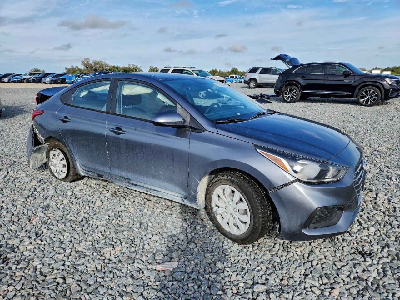 2019 HYUNDAI ACCENT SE photo 10