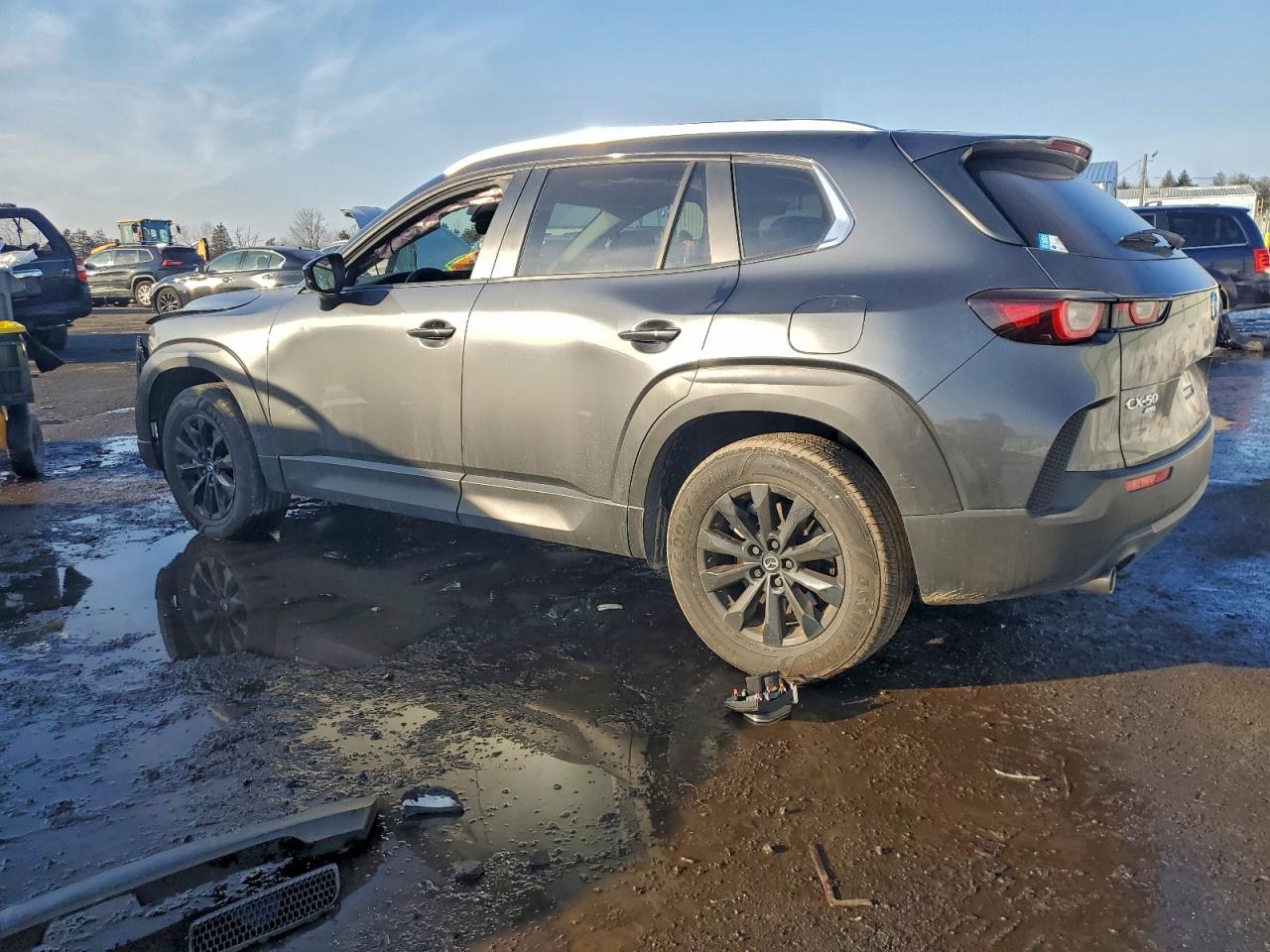 2025 MAZDA CX-50 PREFERRED photo 2
