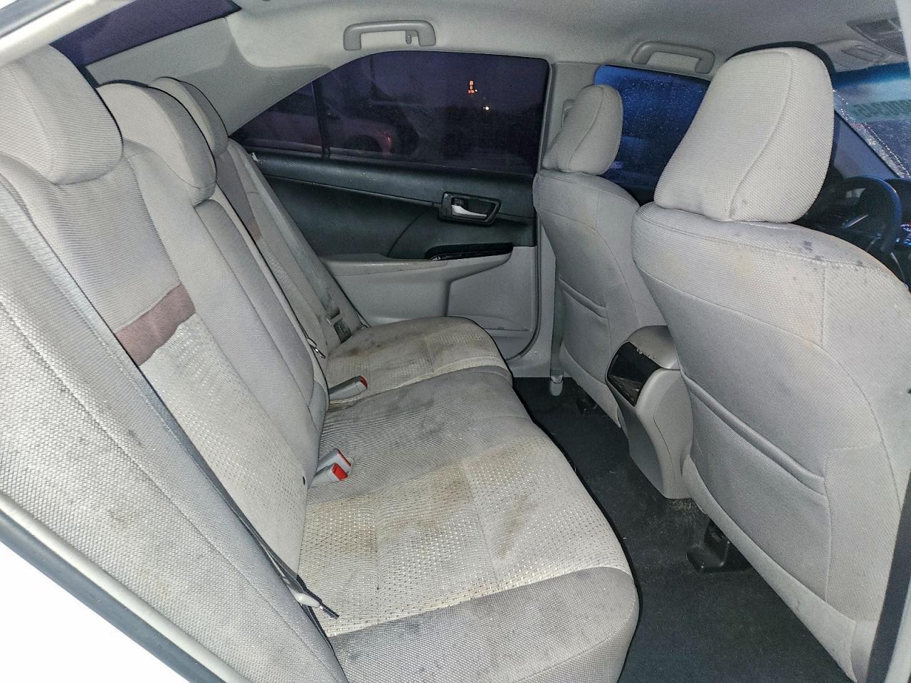 2013 TOYOTA CAMRY L photo 10