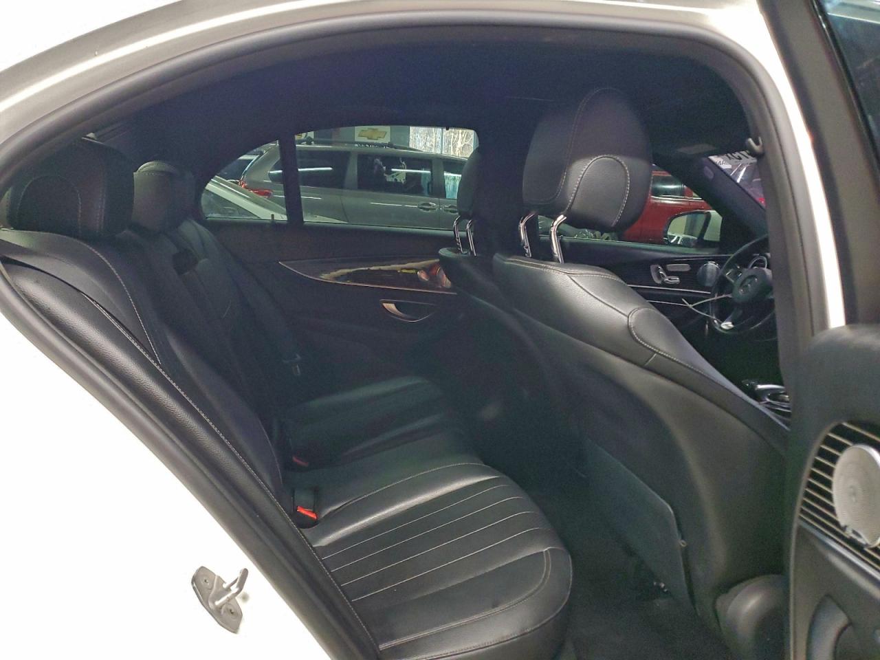 2018 MERCEDES-BENZ E 300 photo 28