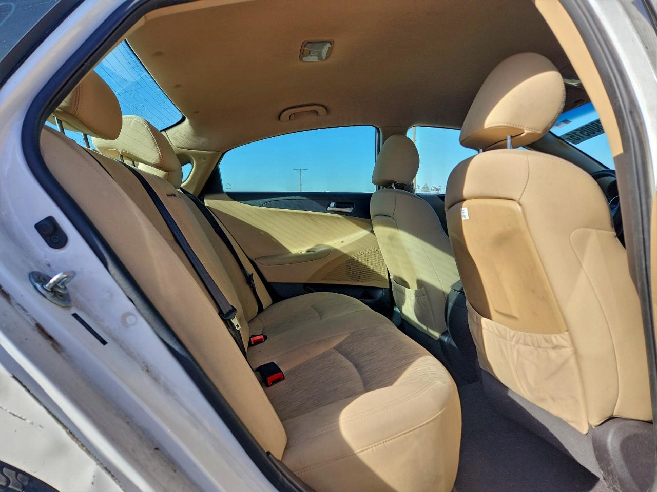 2013 HYUNDAI SONATA GLS photo 28