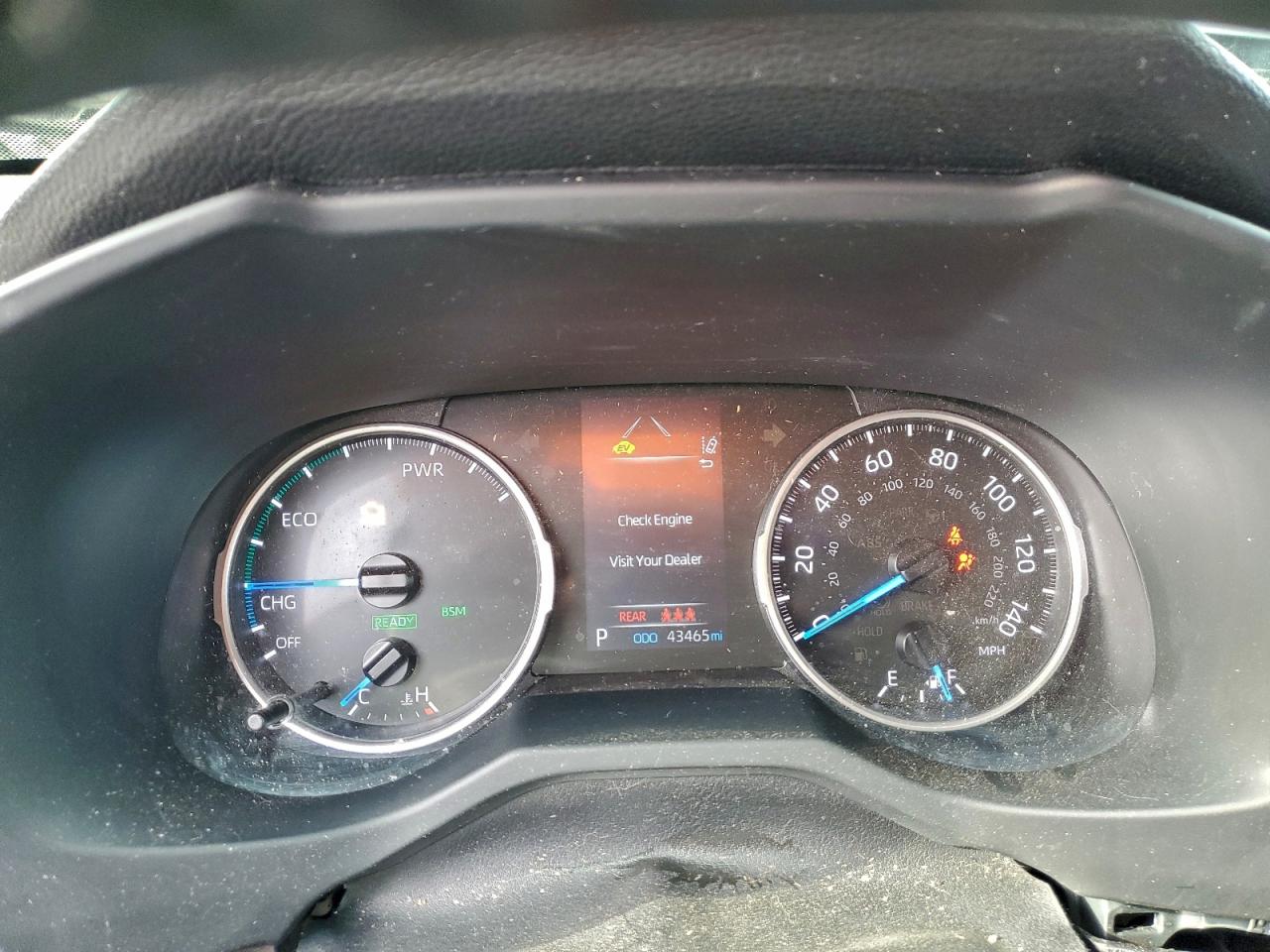 2022 TOYOTA RAV4 XLE photo 9