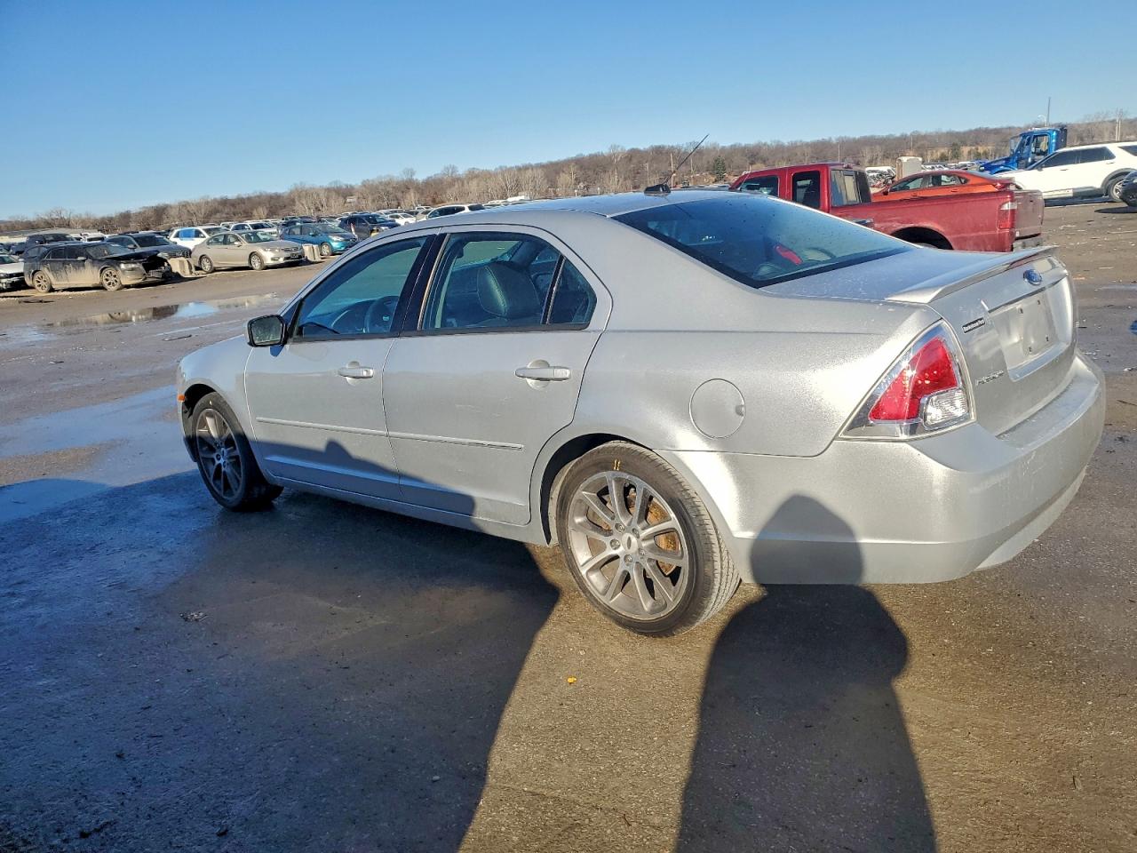 2009 FORD FUSION SE photo 2