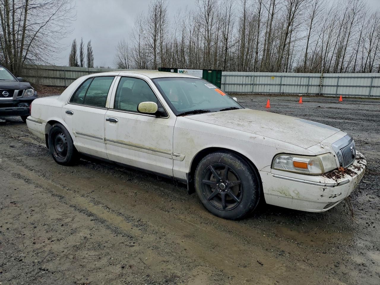 2008 MERCURY GRAND MARQUIS LS photo 4
