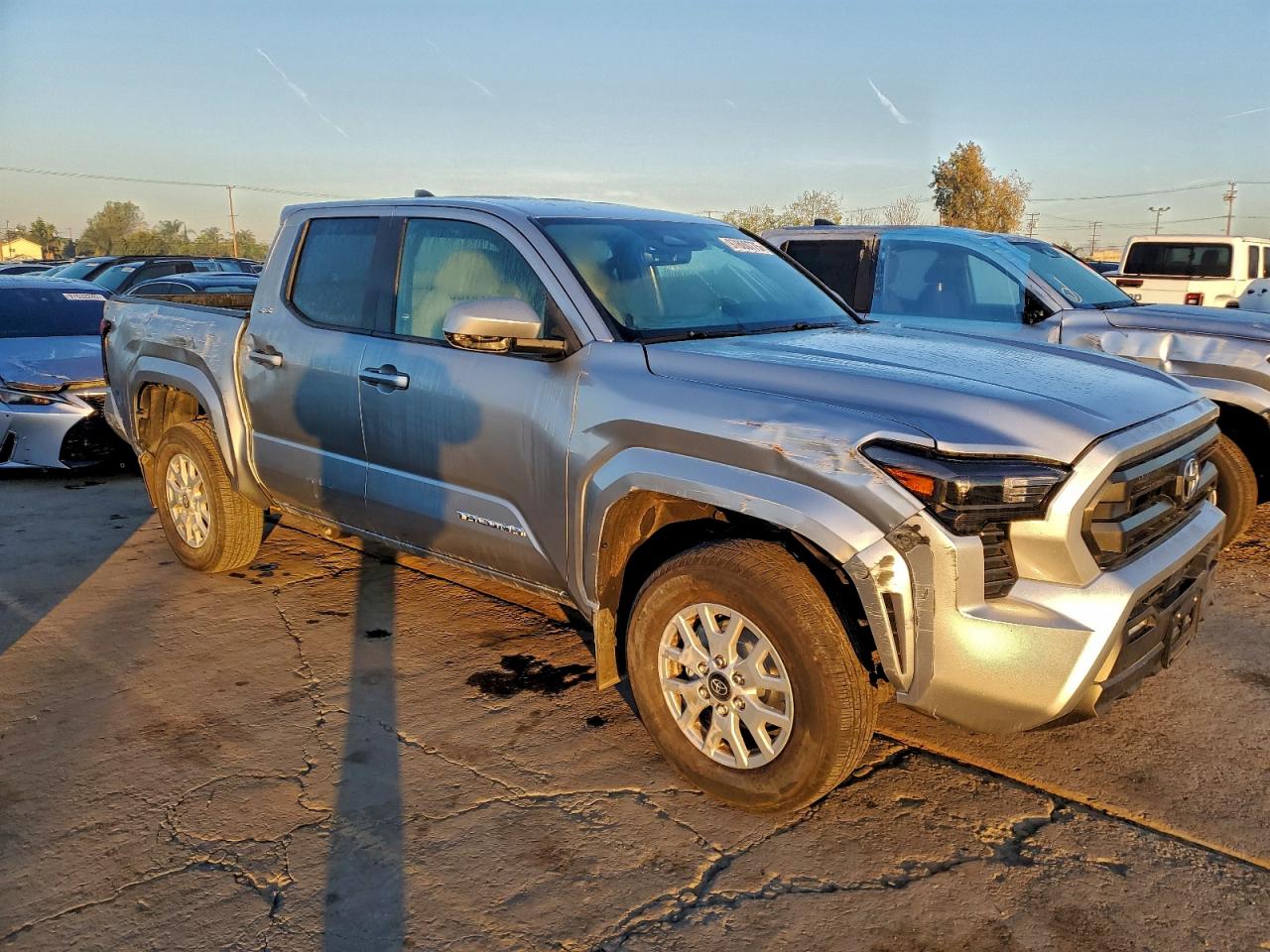 2024 TOYOTA TACOMA DOUBLE CAB photo 7
