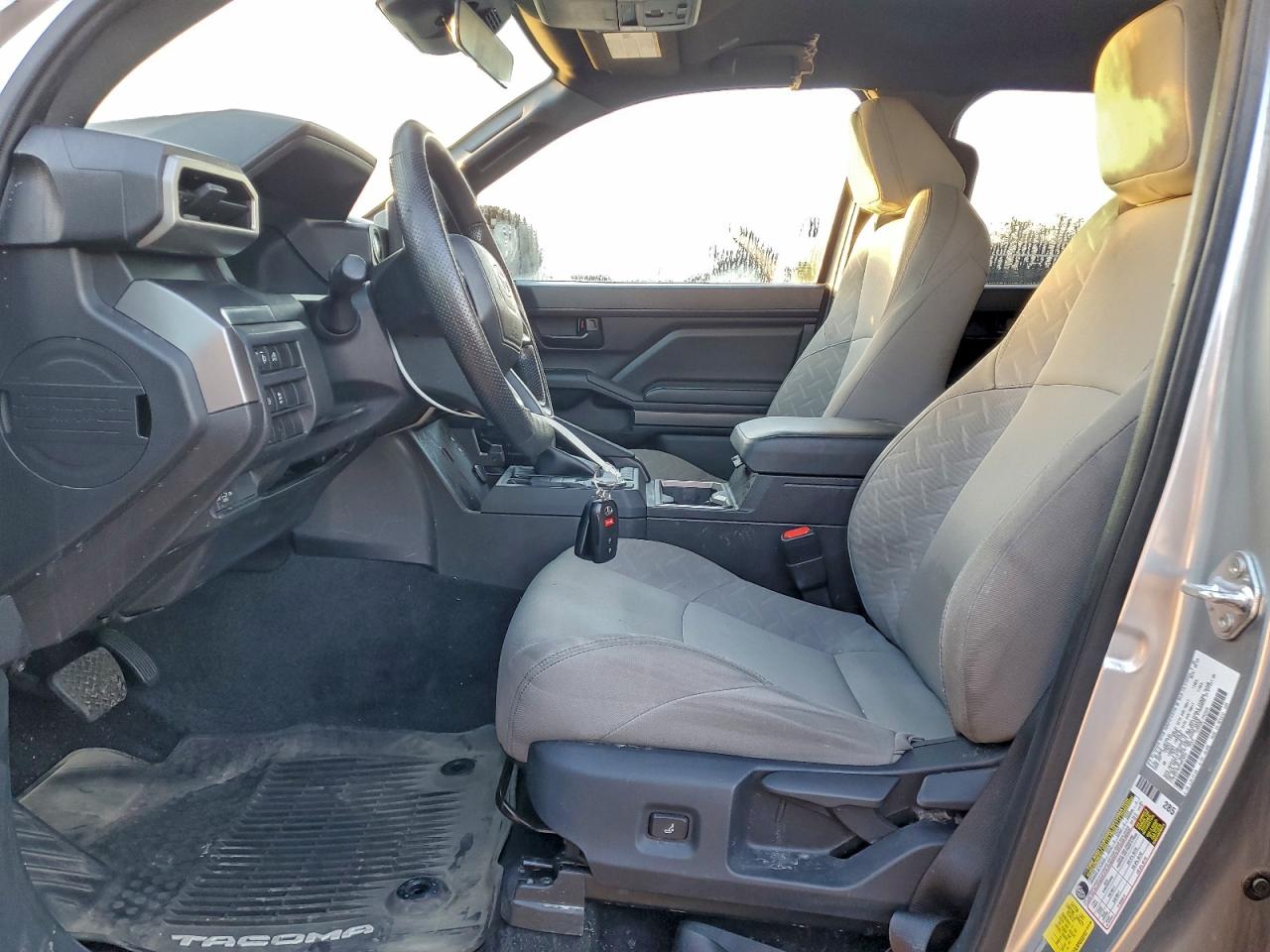 2024 TOYOTA TACOMA DOUBLE CAB photo 13