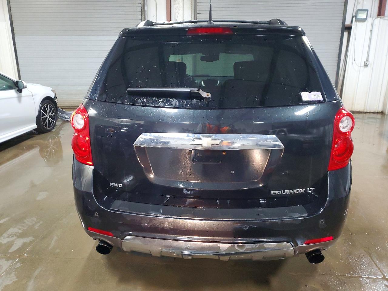 2010 CHEVROLET EQUINOX LT photo 11