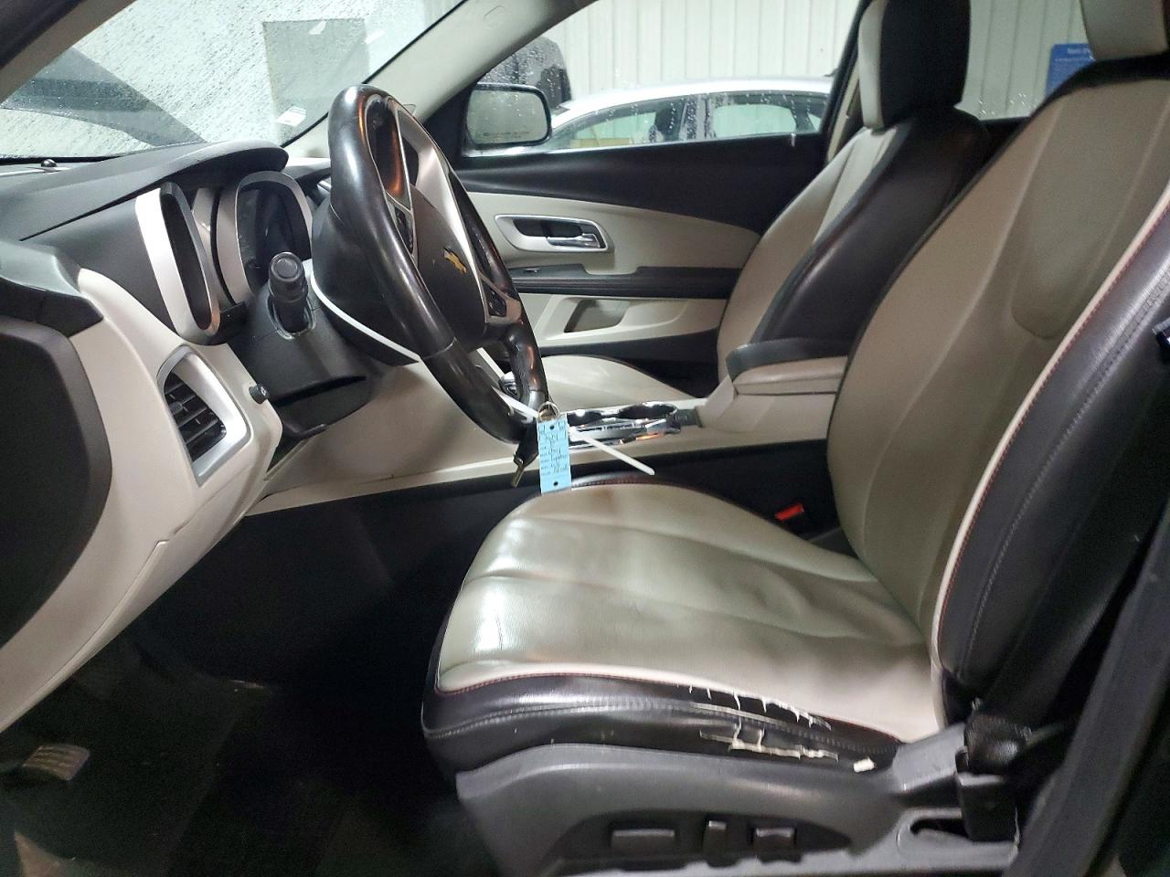 2010 CHEVROLET EQUINOX LT photo 13