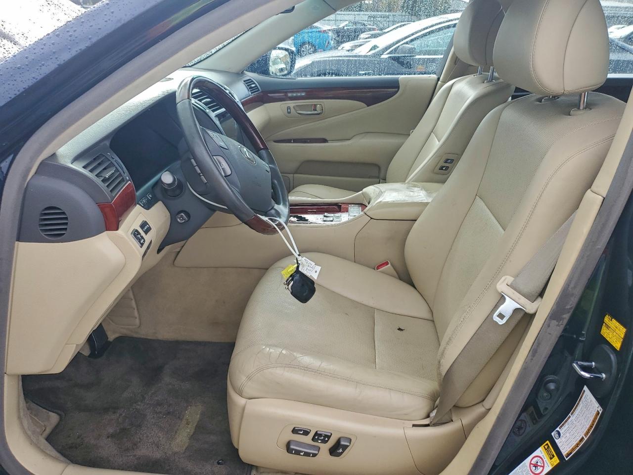 2009 LEXUS LS 460L photo 7