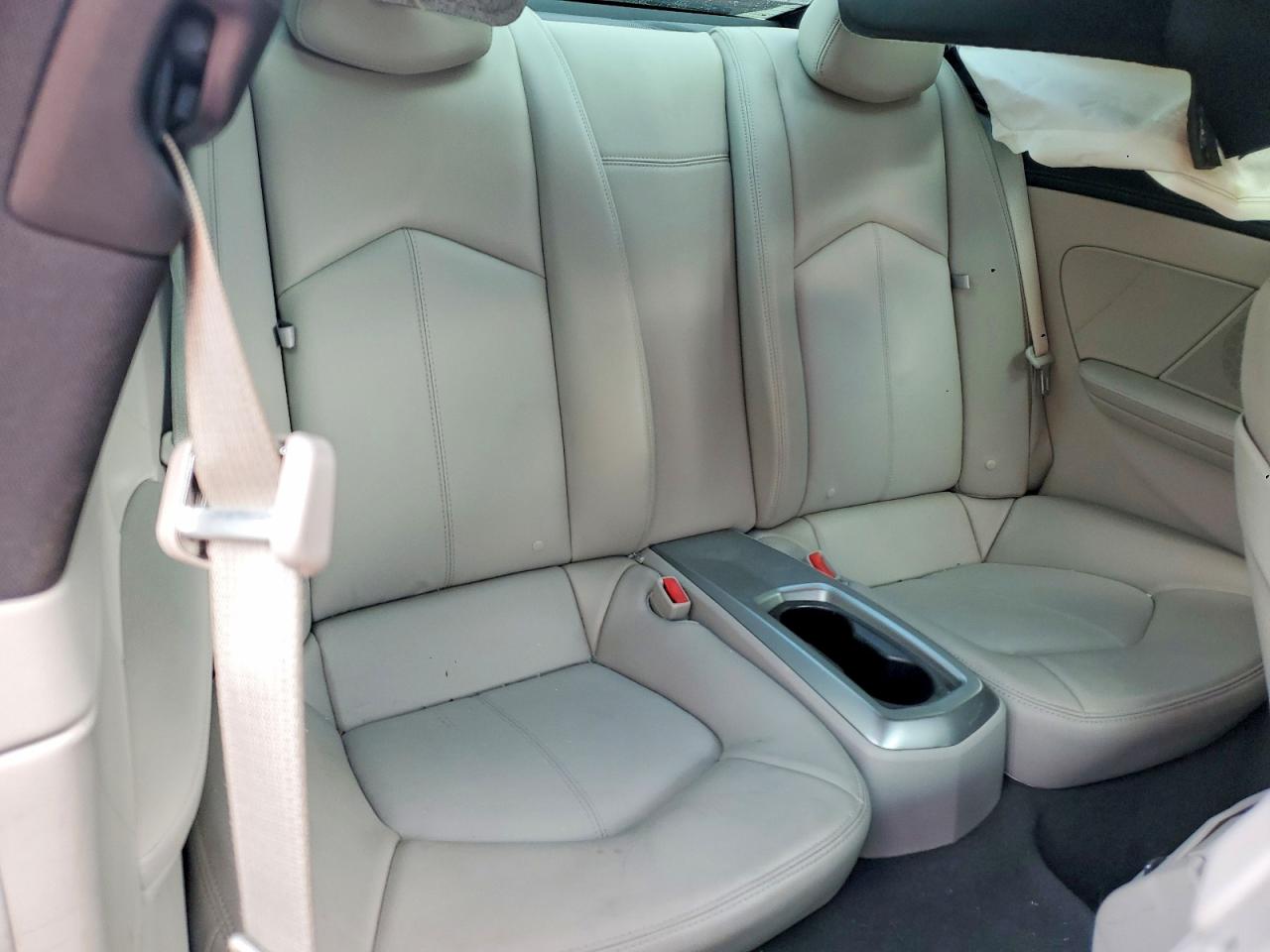 2011 CADILLAC CTS photo 10