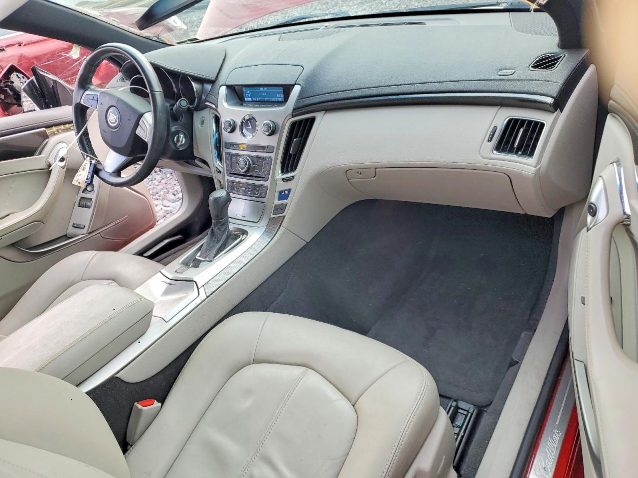 2011 CADILLAC CTS photo 8