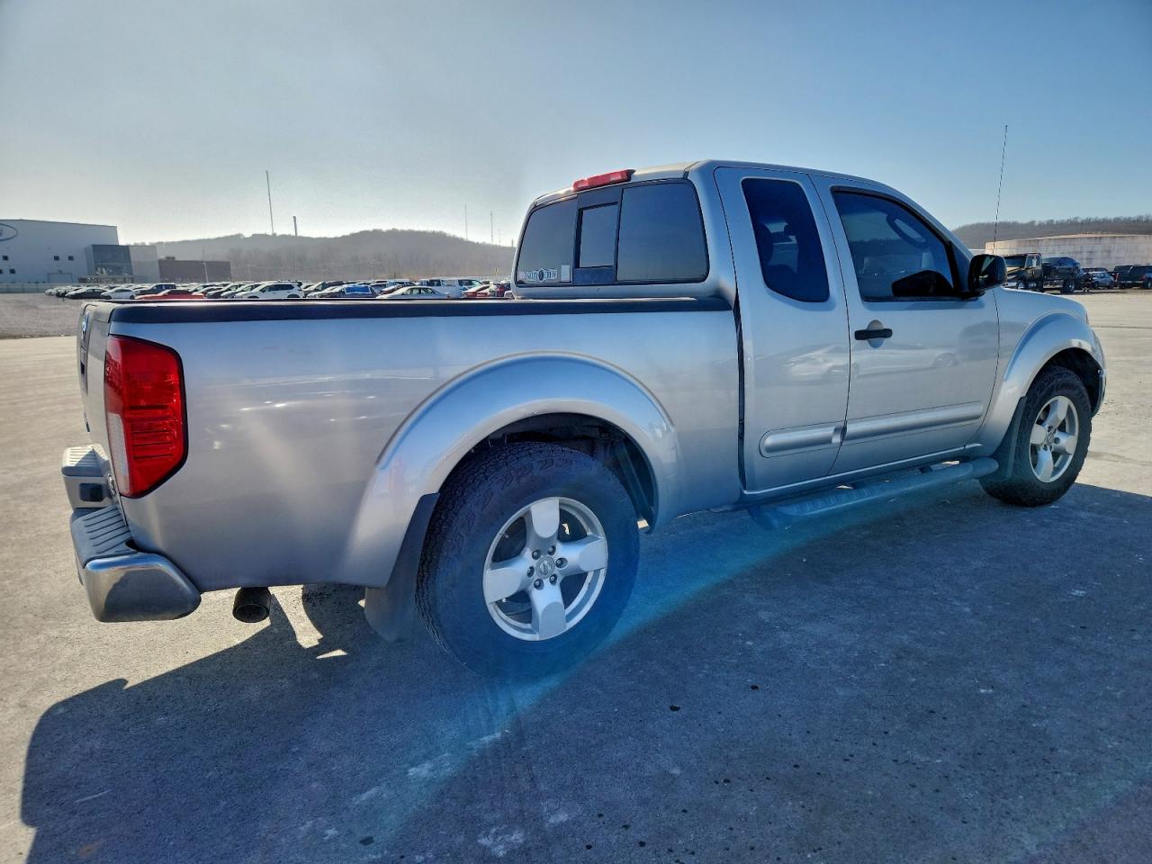 2005 NISSAN FRONTIER KING CAB LE photo 3
