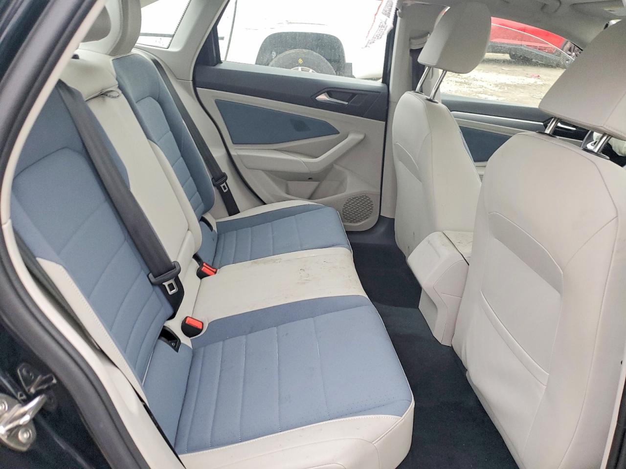 2025 VOLKSWAGEN JETTA SE photo 19