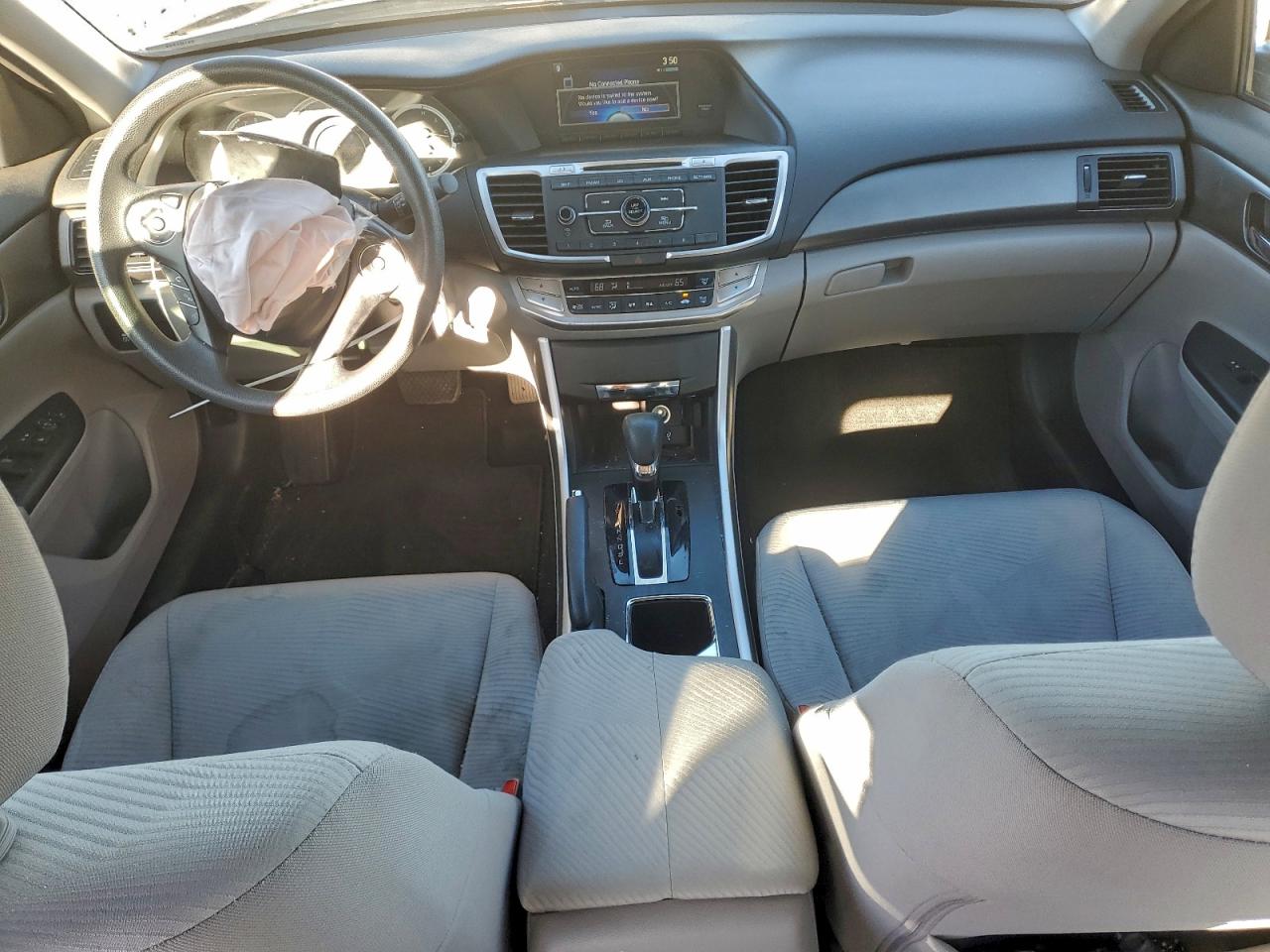 2014 HONDA ACCORD LX photo 22