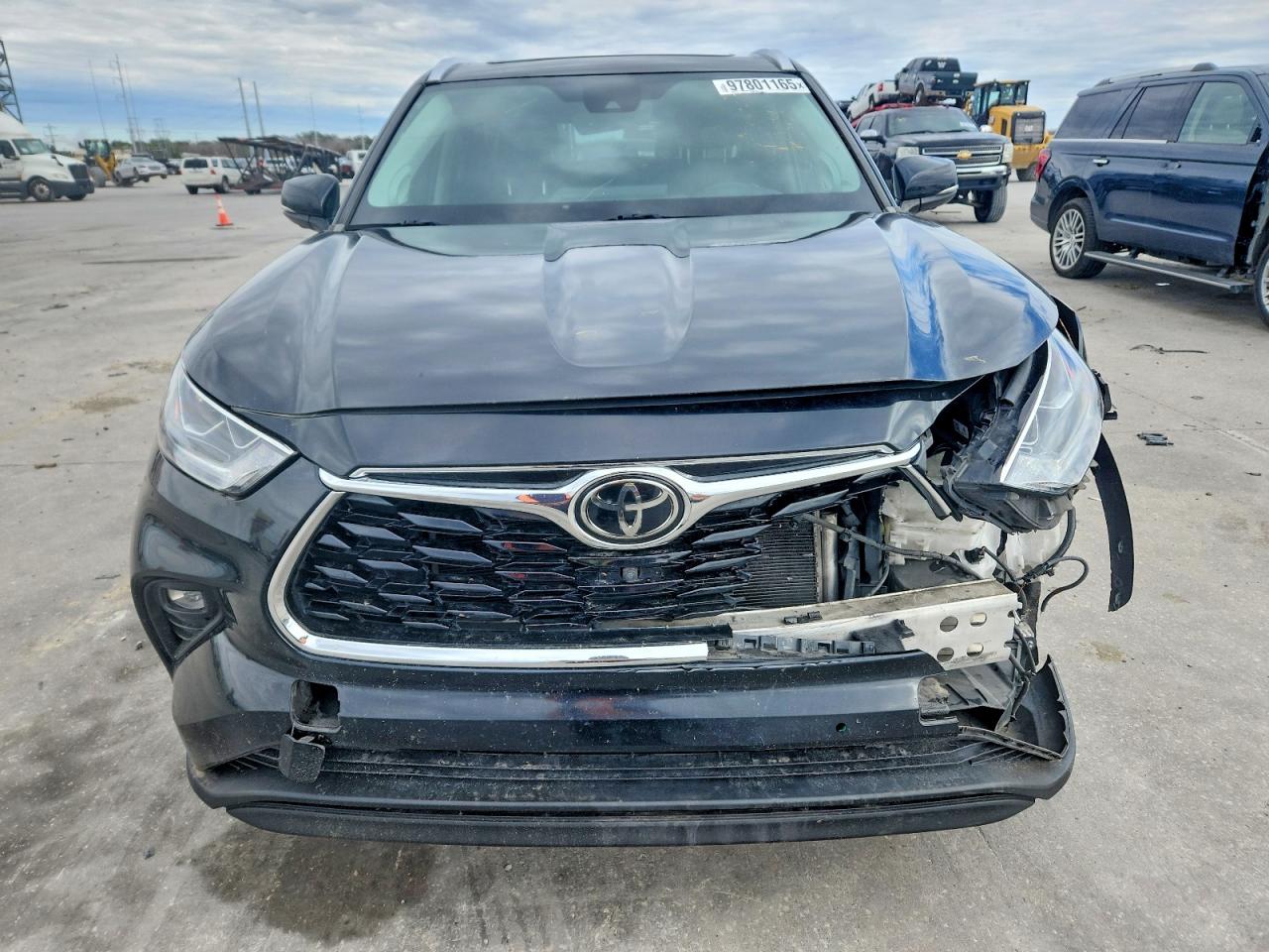 2022 TOYOTA HIGHLANDER LIMITED photo 13