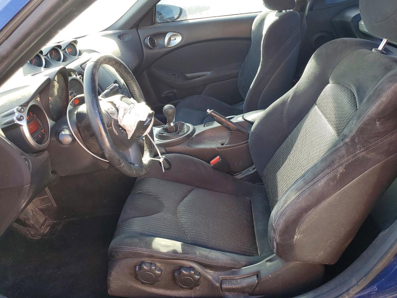 2017 NISSAN 370Z BASE photo 7
