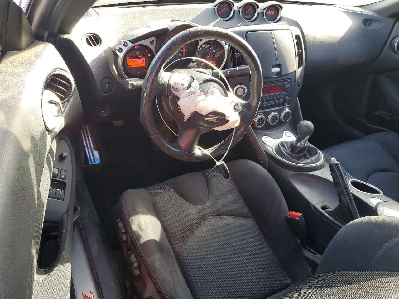 2017 NISSAN 370Z BASE photo 8