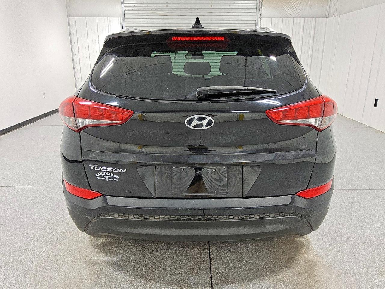 2018 HYUNDAI TUCSON SEL photo 6