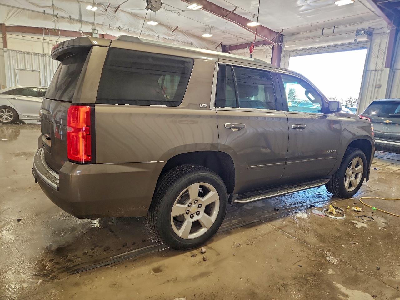 2015 CHEVROLET TAHOE K1500 LTZ photo 3