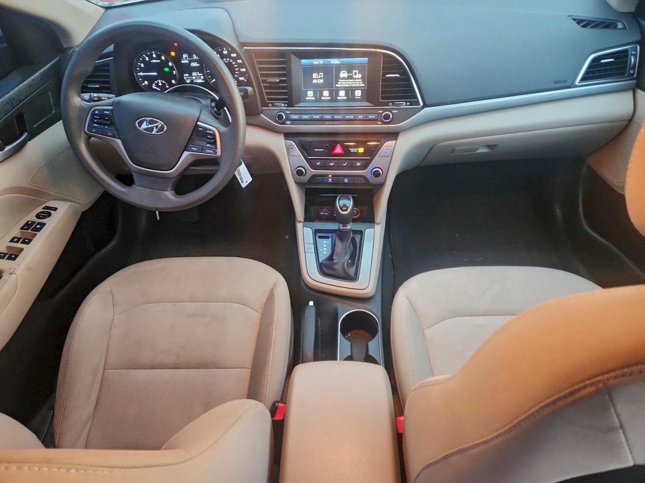 2017 HYUNDAI ELANTRA SE photo 8