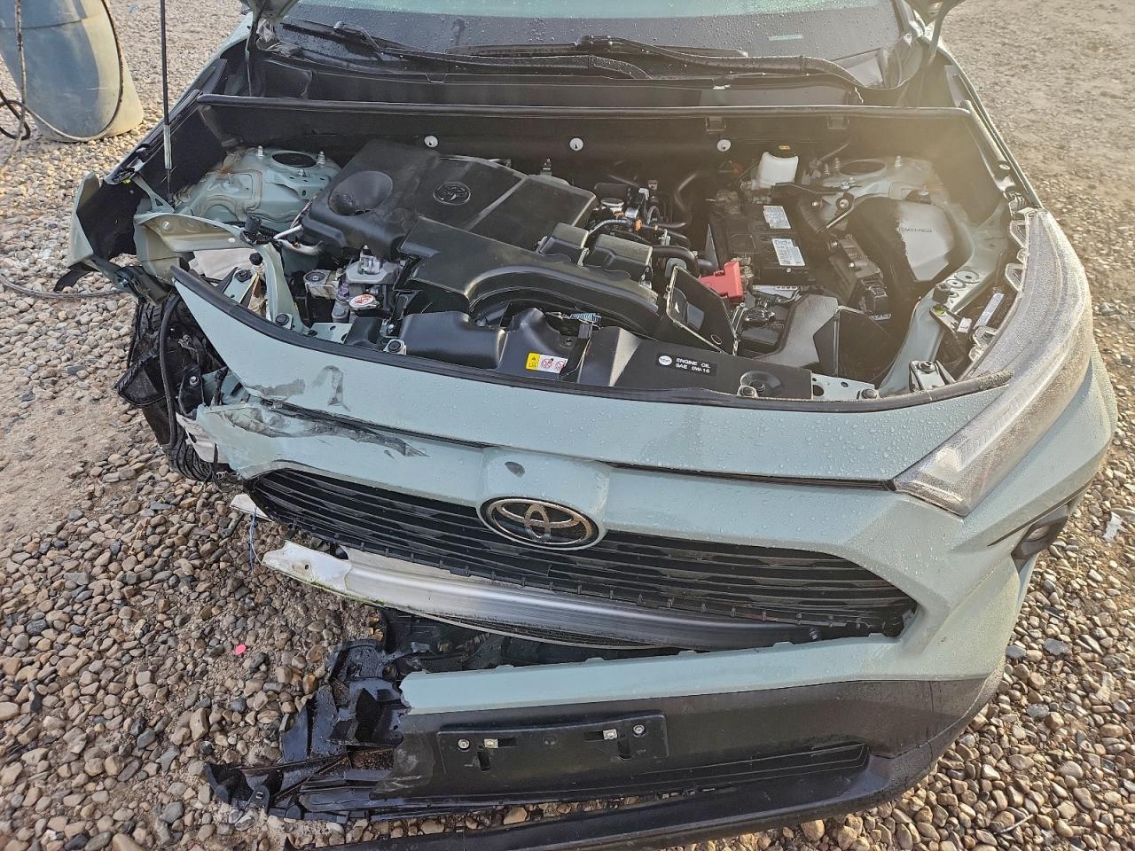 2022 TOYOTA RAV4 XLE PREMIUM photo 21